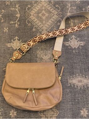 Altr’d State Miztique Women’s Tan Crossbody Bag with Patterned Strap